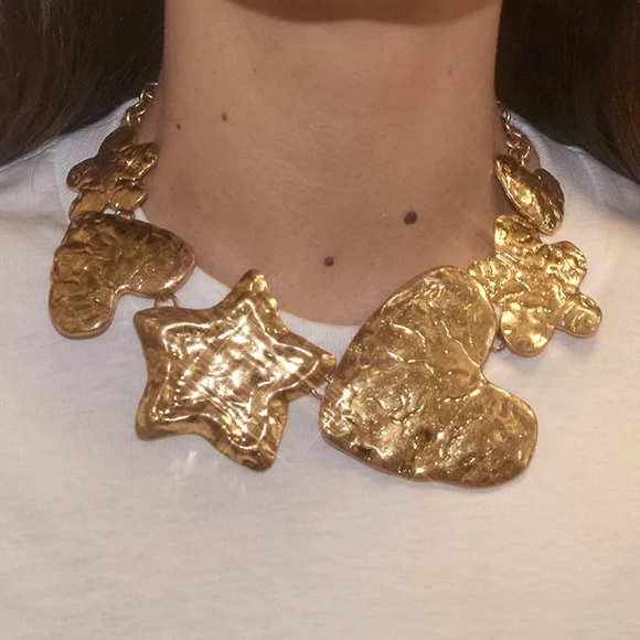 Zara Necklace - Picture 1 of 3